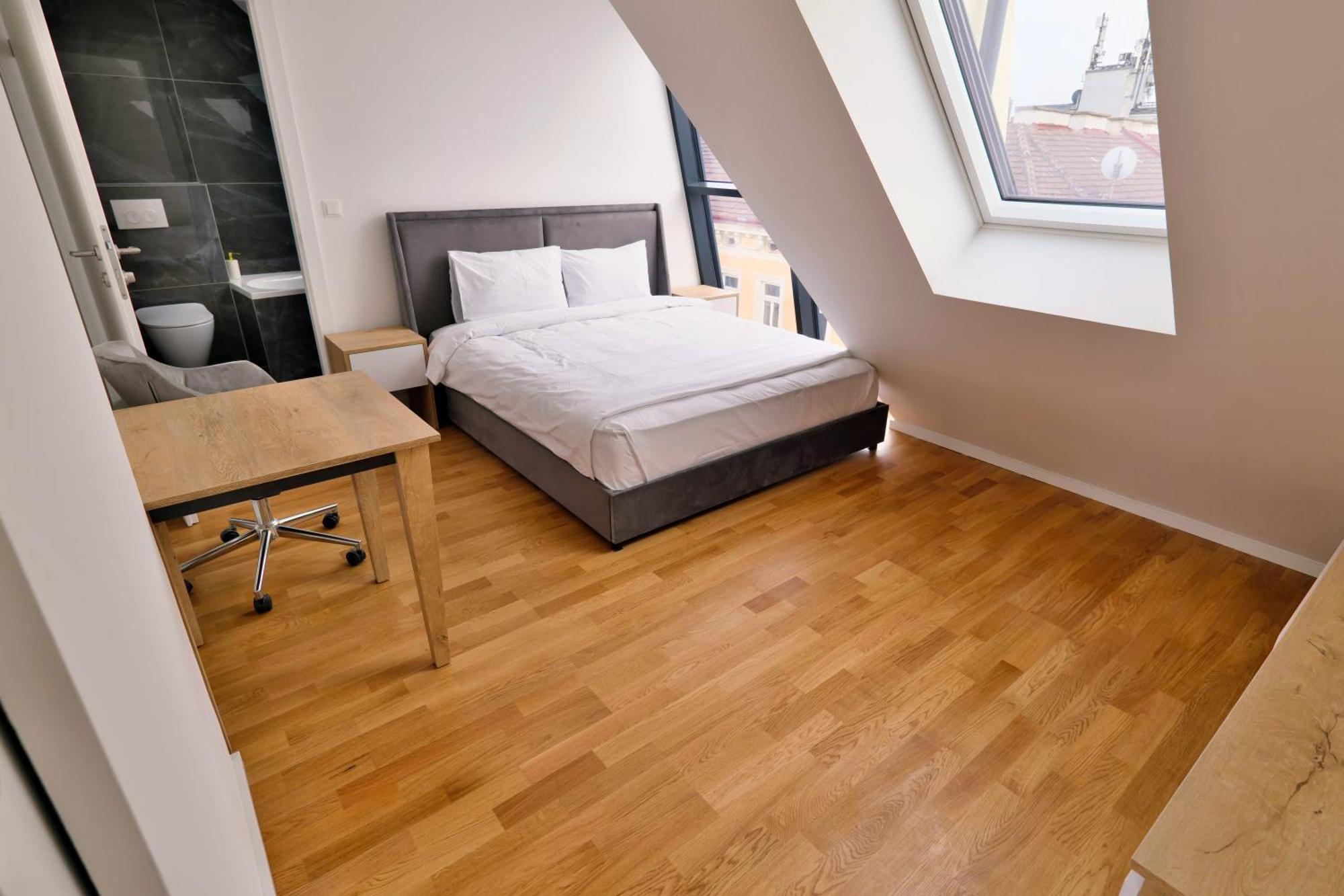 Vienna Lotus Apartments Room photo